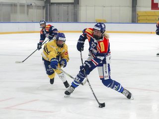 Frauen treffen auf den aktuellen Leader