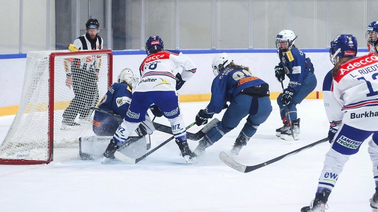 ZSC Lions Frauen in Neuenburg